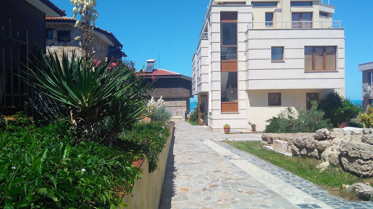 Akshaena Aparthotel Sozopol Exterior photo